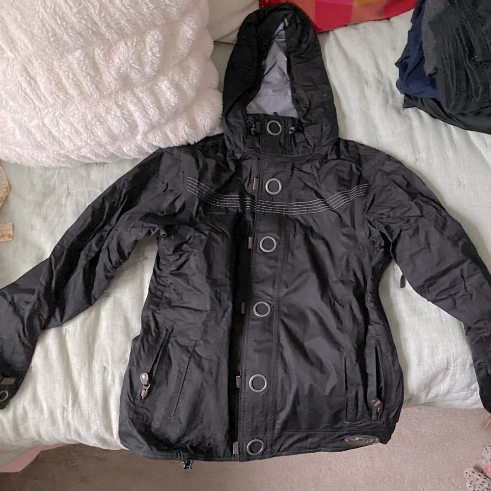 Black Snowboarding/Winter Jacket